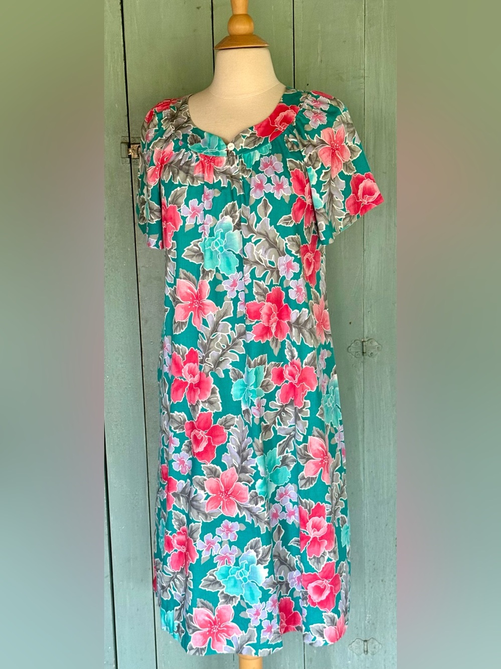 Nani Hawaii Muumuu Dress  Batik Tropical Floral Pastel Pink Turquoise EUC Small